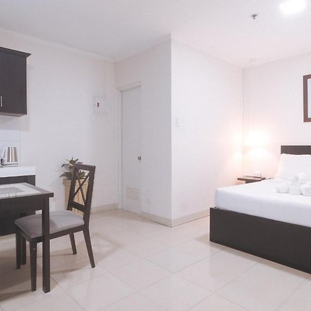 Urbanview At Evangelista Street Makati San Pedro Makati Exterior foto