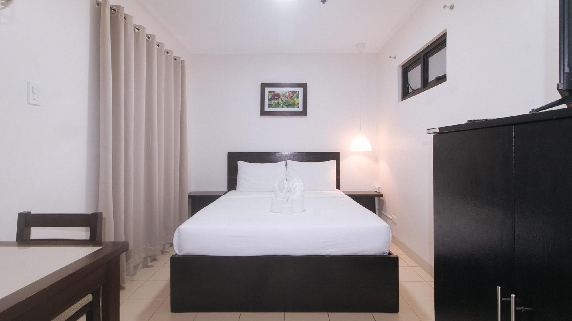 Urbanview At Evangelista Street Makati San Pedro Makati Exterior foto